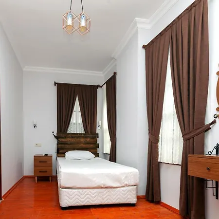 Pera Boutique أنطاليا