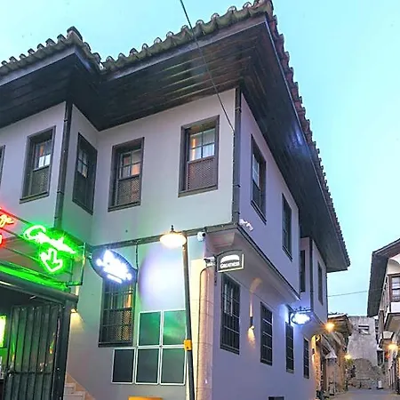 Pera Boutique Hotel 2*
